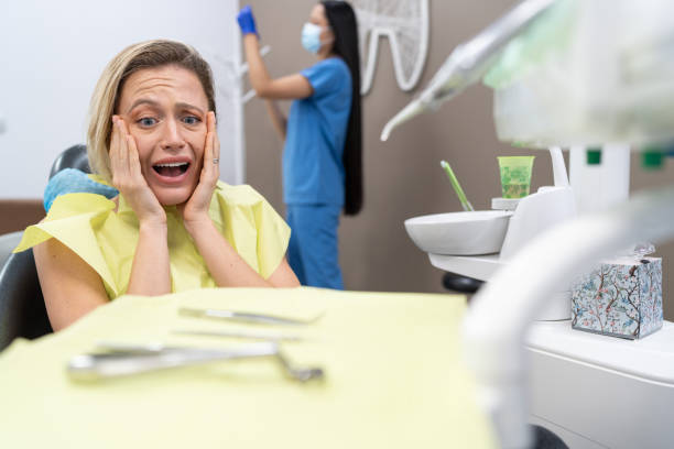 Best Broken or Chipped Tooth Repair in Silver Lake, OH